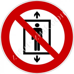 Забранено използването на асансьора за превоз на пътници
